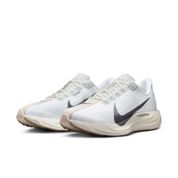 NIKE PEGASUS PLUS 白 卡其 慢跑鞋 男鞋 運動鞋 緩震 FQ7262-100