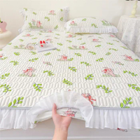 Summer Cooling Mattress Cover Couple Cool Sleeping Mat Korean Lace Latex Cold Feeling Sheet Double Folding Bed Protection Pad