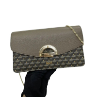 Pre-Owned  FAURE LE PAGE BAG PARADE SIGNATURE SCALE CHAIN CLUTCH GREY (RUNX/WRNNG)