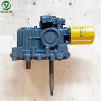 KUBOTA Combine Harvester parts 5T050-3900 DC60 HST pump
