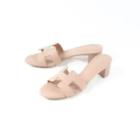 Sepatu HERMES OASIS NUDE PINK BLOCK HEELS 100% ORIGINAL 38.5