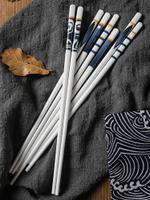 日式陶瓷筷子家用防霉防滑健康環保易清洗耐高溫不變形骨瓷筷子