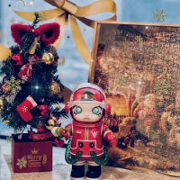 XMAS Molly MEGA COLLECTION 400% SPACE MOLLY Christmas Festival Red and Green Figure Art Toy Decoration 2023 Gift