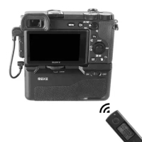 Meike MK-A6600 Pro Remote Control Battery Grip for Sony A6600 Camera