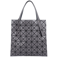 ISSEY MIYAKE 三宅一生 BAOBAO 灰色皮質三角格7x7肩背/手提包