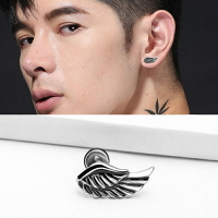 擰螺絲紋鈦鋼耳釘男士耳環2022年新款潮人單只個性酷小眾設計耳飾