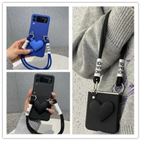 Korea Fashion Heart Crossbody Chain Short Bracelet Phone Case For Samsung Galaxy Z Flip 4 Z Flip5 Z Flip 3 Cover With Rope
