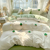 3-piece bedding set with green Christmas tree embroidery, duvet set, comfortable duvet cover for all