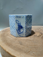 日本回流古董瓷器清代青花香爐筆筒，口沿小燒制缺釉，別的無毛病