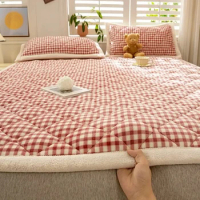 Winter Thickened Plush Warm Mattress Topper Luxury Anti-static Bed Sheet Bed Cover Fold Thin Tatami Mat Mattress Protector Cover