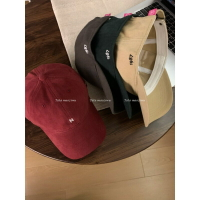 日系軟頂棒球帽簡約百搭字母刺繡鴨舌帽寬檐顯臉小酒紅色帽子女潮