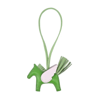 【Hermes 愛馬仕】Rodeo PM小羊皮限量小飛馬吊飾(小/酪梨綠/粉)