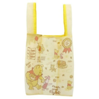 【小禮堂】迪士尼 小熊維尼 折疊網狀環保購物袋 折疊環保袋 側背袋 手提袋 《黃 牽手》