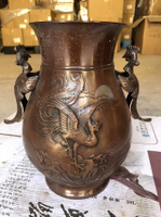 日本回流銅制花器擺飾一個，工藝好，重：4.9公斤，底部有款全