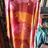Kain batik tulis sutera bunga²