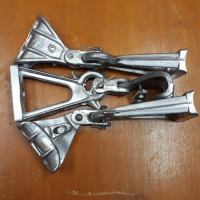 suspension clamp 25-70 braket pegangan kabel twisted / bahan tebal