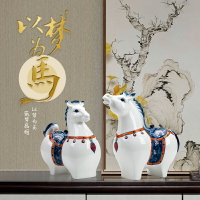 景德鎮陶瓷擺件家居裝飾品手繪白瓷馬一對可愛客廳書房創意工藝品