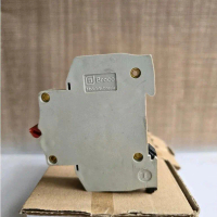 Broco MCB (Mini Circuit Breaker) 1 Phase 4A (17304C) C4