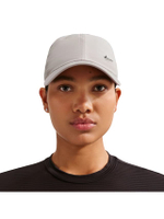 หมวกแก๊ปยูนิเซ็กส์ Dri-Fit Club Metal Swoosh FB5372-009 สี College Grey/Metallic Silver