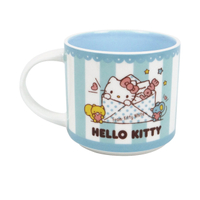 小禮堂 Hello Kitty 陶瓷疊疊杯 400ml (藍情書款) 4711198-671694