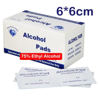 Alcohol Pads 75% Ethyl Alcohol 100pcs Box 6x6cm Untuk Pembersihan Kulit Sebelum Injeksi Insulin Syri