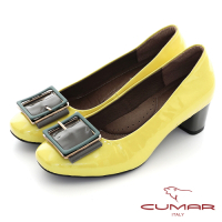 【CUMAR】復古小方頭皮帶釦裝飾粗跟高跟鞋-黃漆