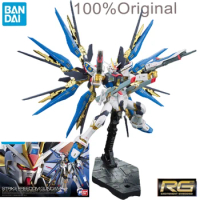 Bandai Original Gundam Model Kit Anime Figures Rg 1/144 Zgmf-x20a Assembled Strike Freedom Gunpla Robot Action Figure Toys Gift