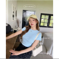 Miki crop top from Riley คําแนะนําผลิตภัณฑ์ใหม่ของเดือนนี้