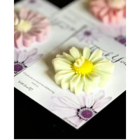 Lilin Aromaterapi Bunga Daisy + Tatakan | Bisa Request Tulisan Custom