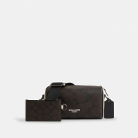 【COACH】蔻馳官方直營 AXEL撞色經典Logo斜背手袋-QB/榛子色/粉筆白色(CY891)