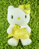 【震撼精品百貨】Hello Kitty 凱蒂貓 KITTY絨毛娃娃-含羞草造型-黃色 震撼日式精品百貨