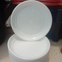 tatakan pot 20cm puti