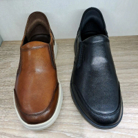 sepatu kulit pria crocodile bahan kulit sol karet model slip-on ukuran 39-44