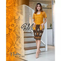SETELAN KEBAYA BROKAT KUTU BARU LENGAN PENDEK + ROK PLISKET BATIK DEWASA PENDEK / BAJU KEBAYA WANITA