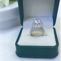N92 Nhẫn Xoàn Halo Đá Chủ 9li Xi Kim ( còn ni 12)