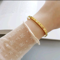gelang bangle titanium full huruf Romawi