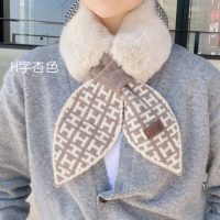 【HaNA 梨花】韓國高級時尚暖冬．毛織毛毛領Ｈ字母小圍巾圍脖