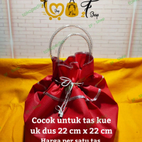 Tas Kain Kantong Bingkisan Gift Bag Souvenir Merah Tali Mote Silver Foto