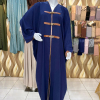 Abaya model kaftan etnik kekinian