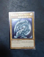 【4つ目】青眼の白龍 英語版 レリーフ OTS28 OP28-EN001 4つ目】青眼の白龍 英語版 レリーフ OTS28 OP28-EN001 EU英語版】青眼