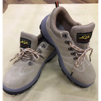 P62  X-Box รองเท้าเซฟตี้ หัวเหล็ก พื้นเหล็ก สวย คุณภาพสูง ราคากันเอง safety shoes