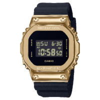【CASIO 卡西歐】CASIO卡西歐 G-SHOCK 黑金時尚 高調奢華 金屬錶殼 經典方型 /43.2mm(GM-5600G-9)