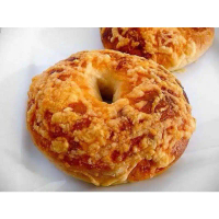 [TK] Cheddar Cheese Bagels 4 pcs. (100g/pc) เบเกิลเชดาชีส 4 ชิ้น (100 ก./ ชิ้น)