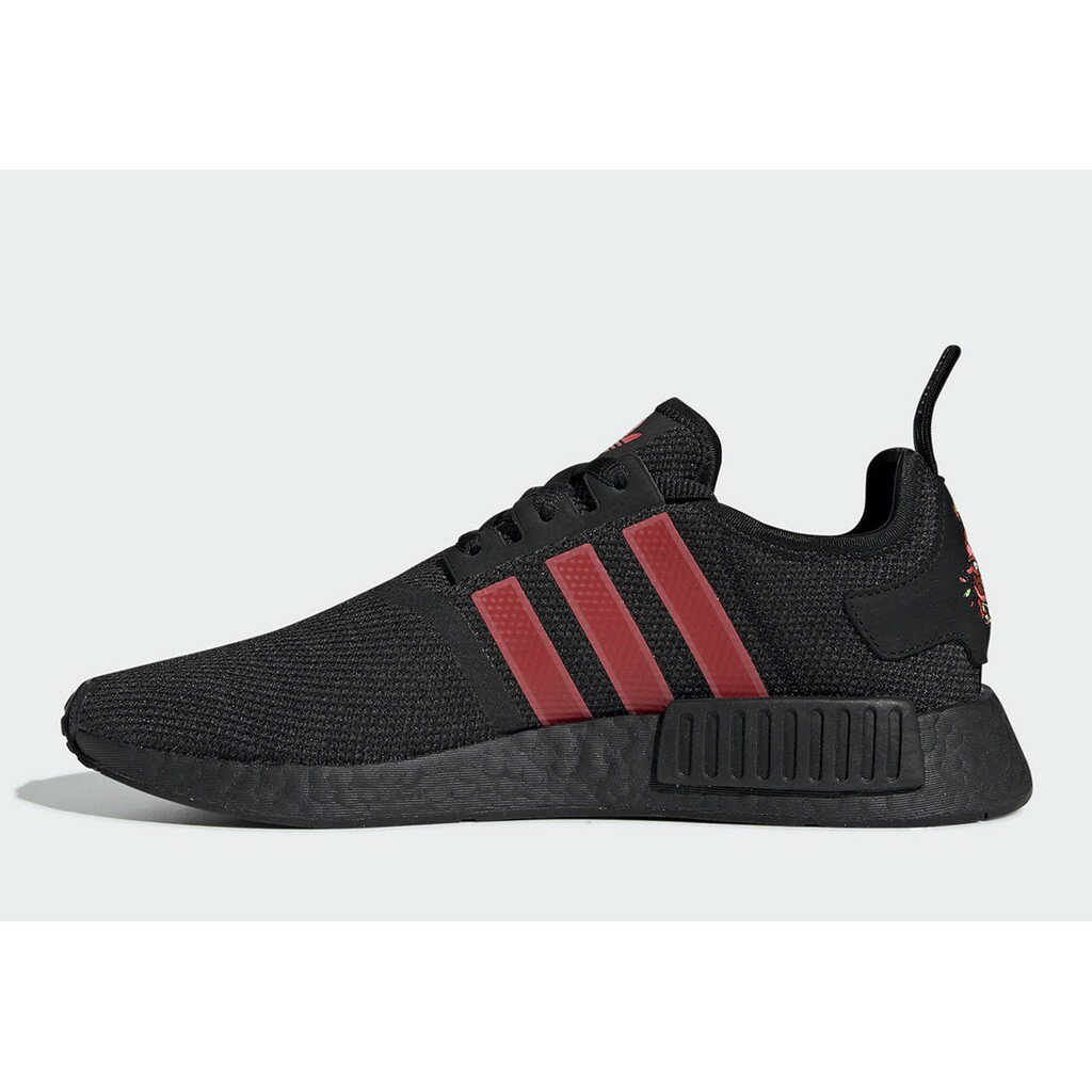 Adidas nmd chinese shop new year texto