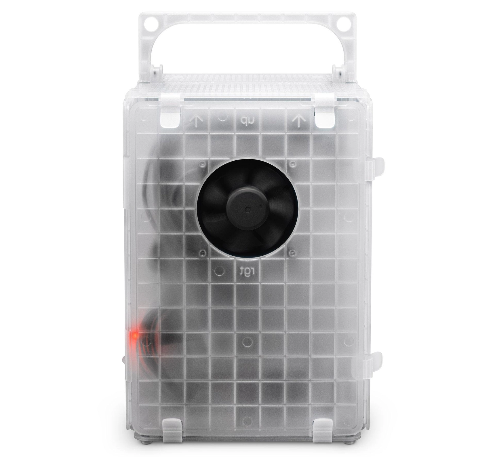Teenage Engineering が単一プラスチックシートから作られた無料の