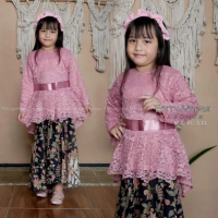 set kebaya anak perempuan wisuda SD dan TK umur 5 tahun - 12 tahun -