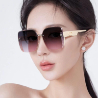 Unyiel -  Sunglasses Kacamata Fashion Wanita Kacamata Hitam Pelindung UV Tanpa Bingkai Eyewear Women
