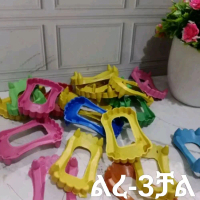 isi 100 pcs gigi drakula atau gigi taring