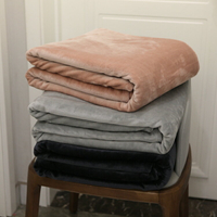 4.3斤加厚外貿法蘭絨加大毛毯夏季空調毯子純色雙人床單雙用特價