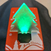 【Ainmax 艾買氏】聖誕創意LED卡片燈(信用卡大小隨身攜帶)